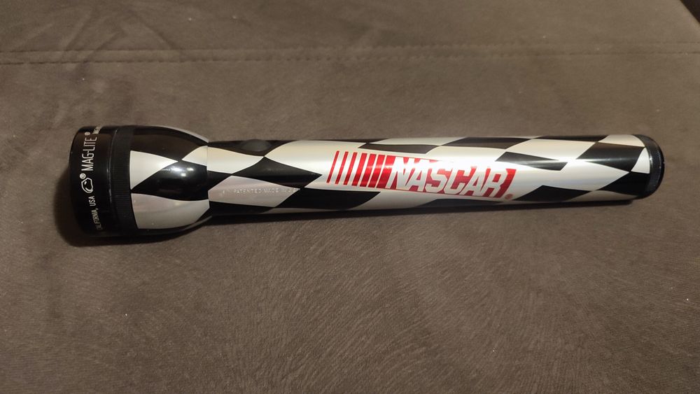 MAGLITE Signature Series NASCAR Victory Series 3-D