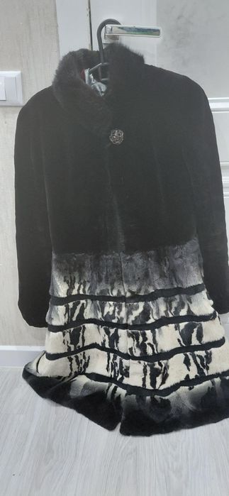 Продам норковую шубу