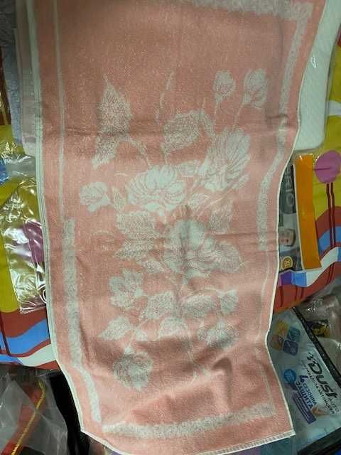 Продавам хавлиени кърпи, юрган, олекотена спална завивка