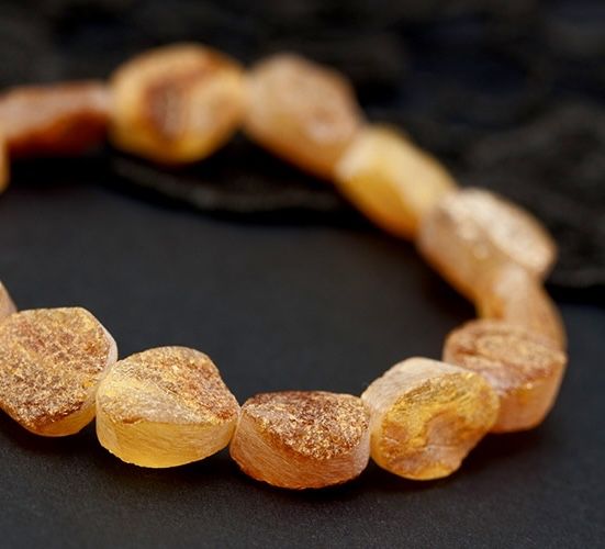 Янтарь лечебный необработанный