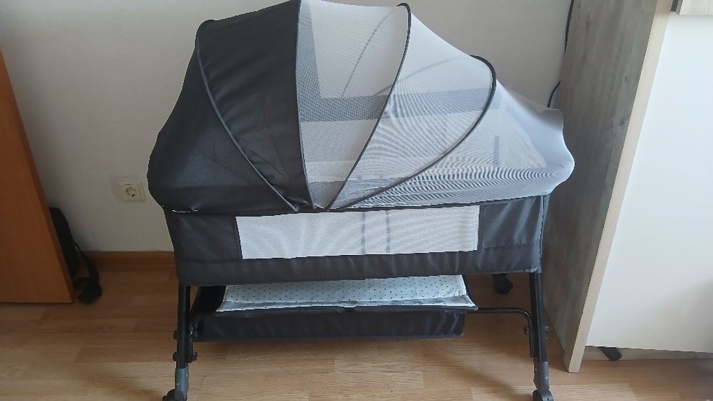 Продам детскую кровать люльку