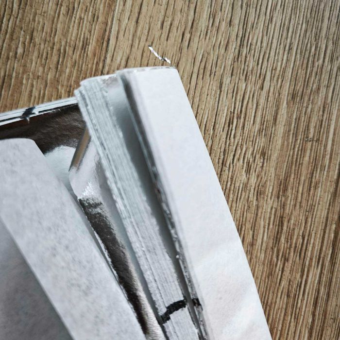 Листи златисто и сребристо фолио за декорации и арт проекти