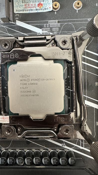 Huananzhi x99 F8 + E5 2678v3+kuler NZXT