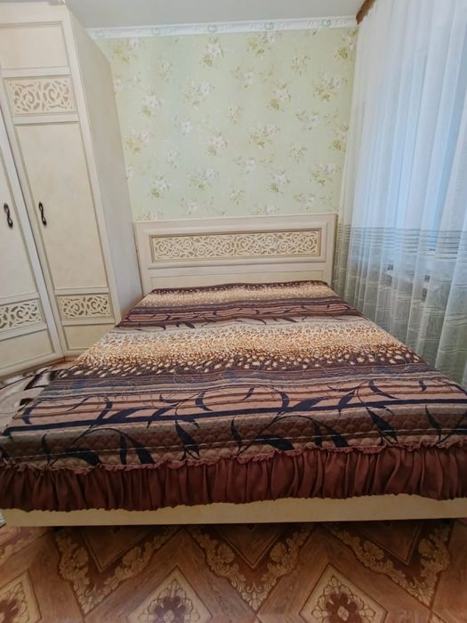 Кровать в хорошем состоянии