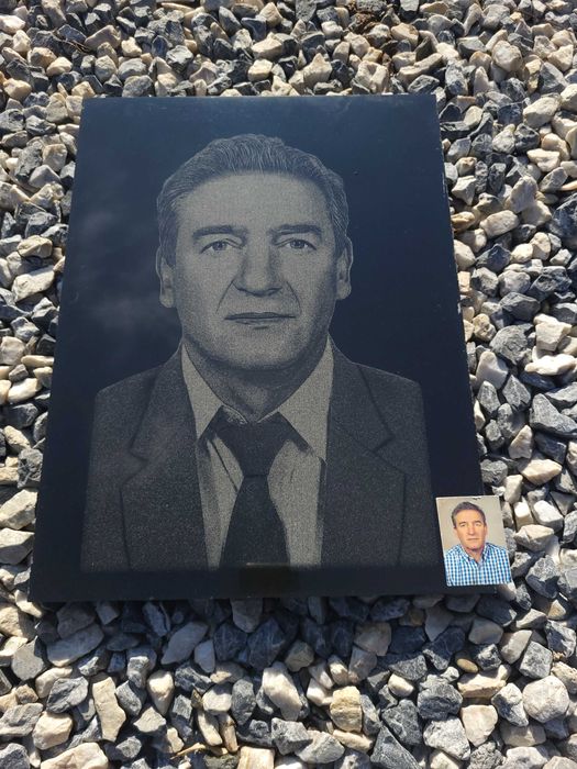 Foto Gravura in Granit, Quartz, Mozaic, Sticla, Gresie, Faianta