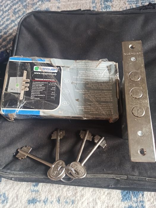 Замок для Дверей