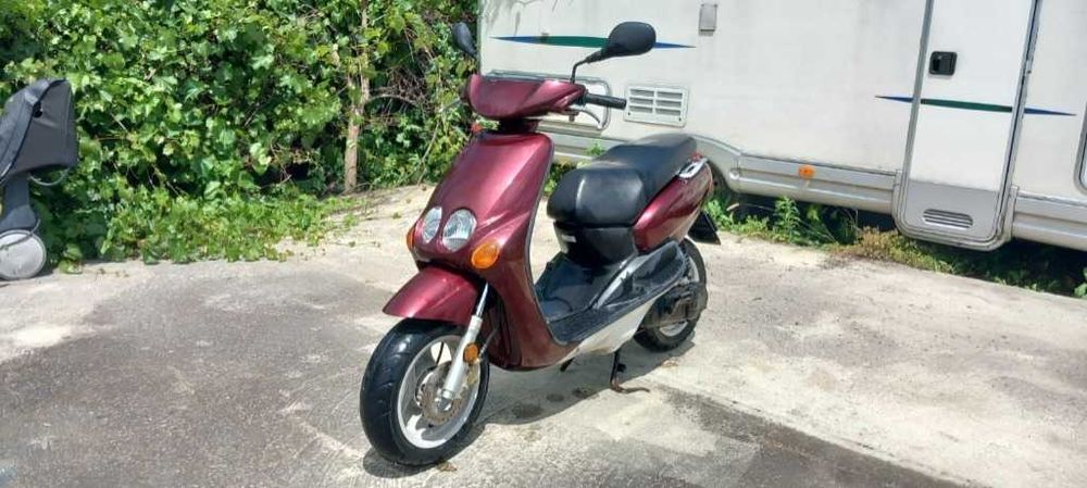 Продавам YAMAHA NEOS 50 куб.см,2-тaктов,Производство 1998 г.