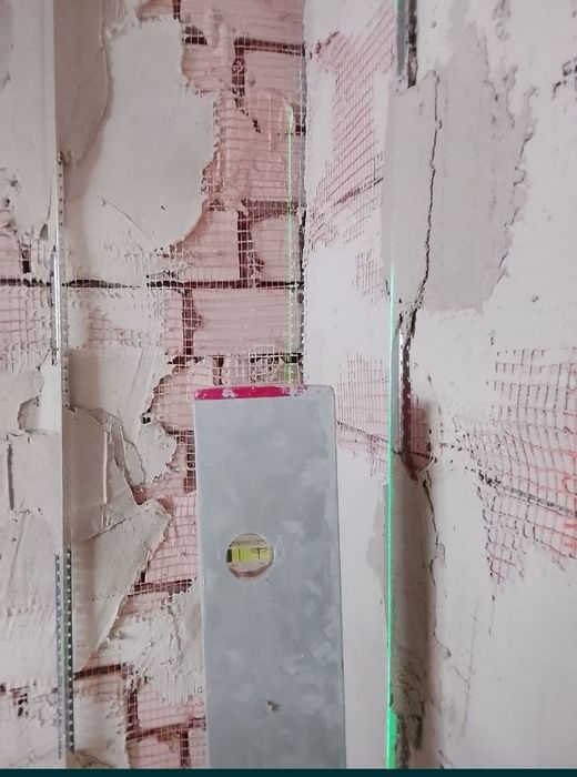 Шпаклёвка, Штукатурка