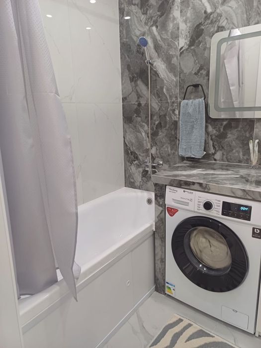 Сдамм1 комн  посуточно жд ,центр