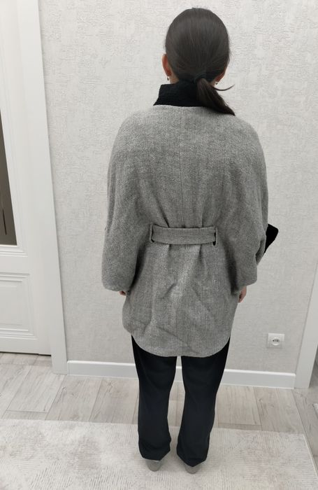 Продам женское пальто