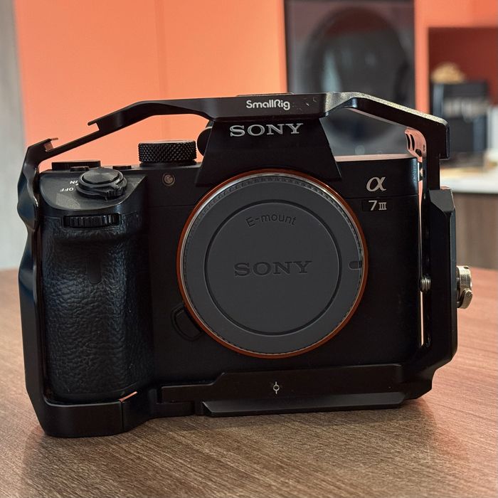 Sony Alpha A7 III (ILCE-7M3) Kit Sony 28-70mm