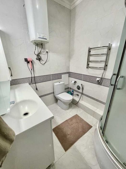 Дава се под наем Двустаен апартамент в София, Зона Б-18 - 67 кв.м за 408 € - Снимка #2