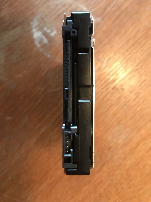 жесткий диск для серверов