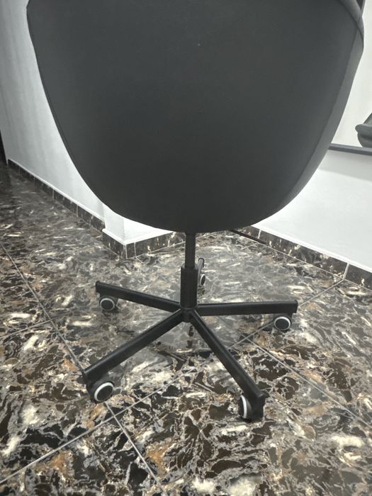 Vand scaun rotativ piele ecologica (negru)