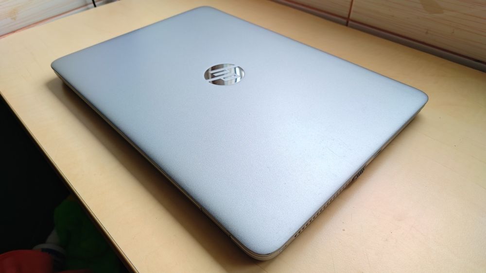 Laptop HP EliteBook 840 G3_14"_i5_12GB DDR4_SSD 256GB_SIM 4G_5h Bateri