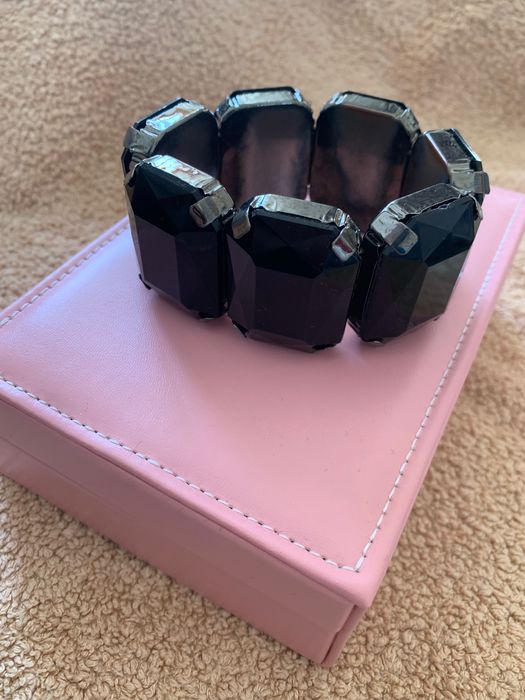 красивая бижутерия