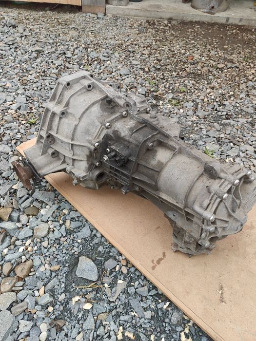 Vând cutie viteze manuală Audi A4 B8