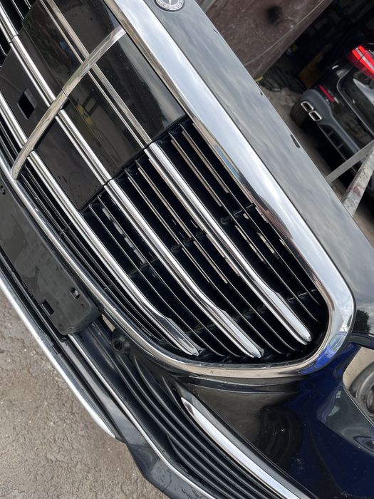 Оригинална предна броня Мерцедес w223