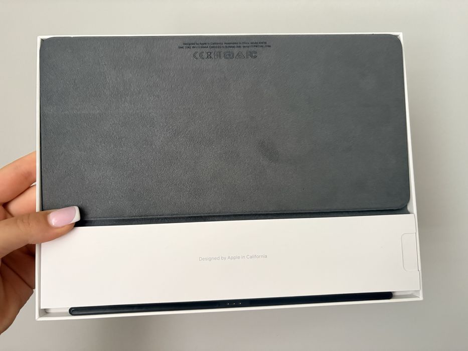 iPad pro smart keyboard