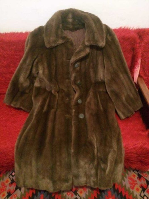 Дълго дамско палто с изкуствен косъм и Дълъг дамски кожух