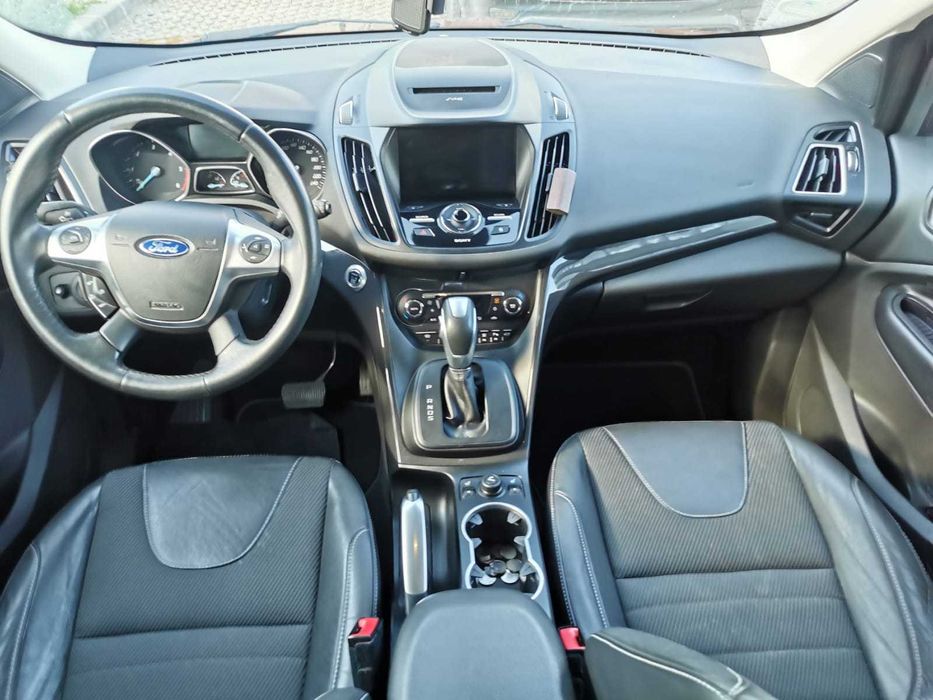 Unic proprietar Ford Kuga TITANIUM automat 2016 2.0 tdci 4x4 180 cp