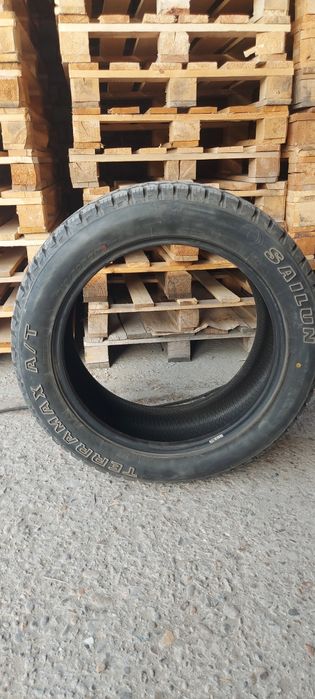 Продам покрышку 1шт