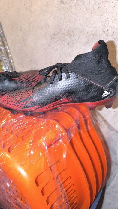 Футболни обувки Адидас 35