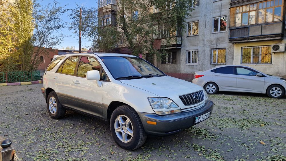 Продам живой LEXUS RX 300
