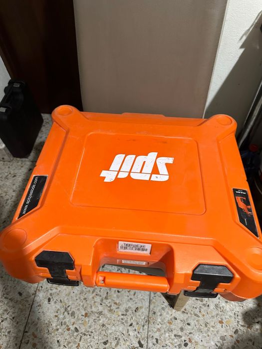 Pistol batut cuie Spit Pulsa 40E