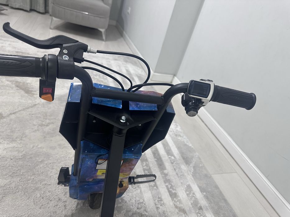 Электросамокат Drift Scooter