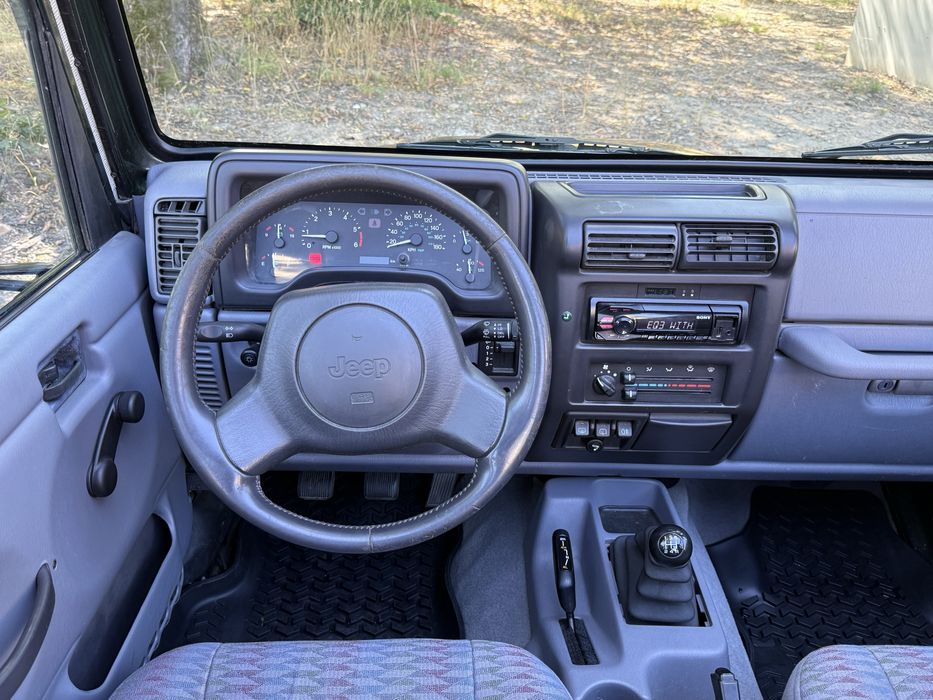 Jeep Wrangler TJ 1998 2.5 benzina Acte la zi !