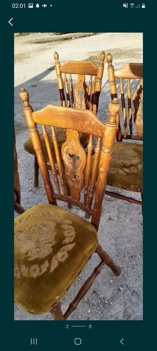 Scaune  vechi  sculptate set de 4