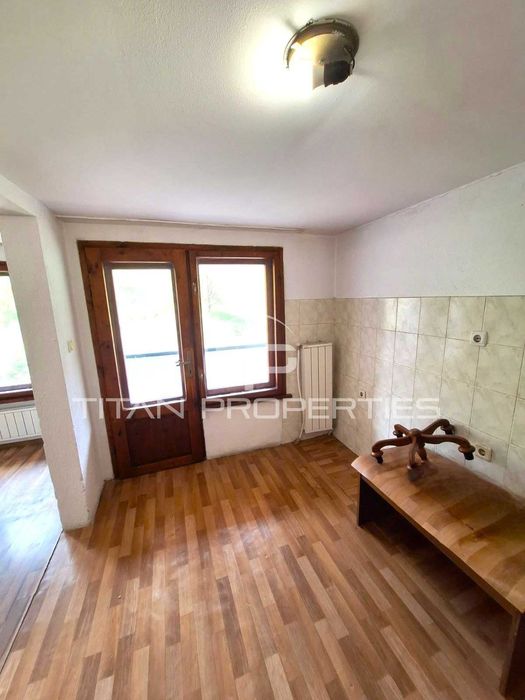 Продава се Четиристаен апартамент в Чепеларе - 120 кв.м за 489 €/кв.м - Снимка #3