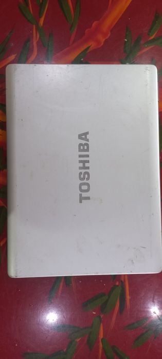 Продам ноутбук Toshiba