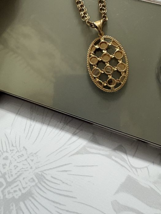 Продам золотой кулон