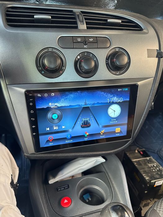 Navigatie android Seat Leon Waze YouTube GPS BT USB