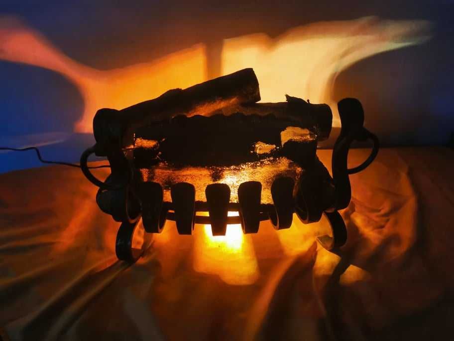 Ornament decor semineu