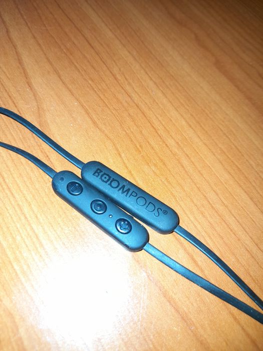 Căști Bluetooth BoomPods