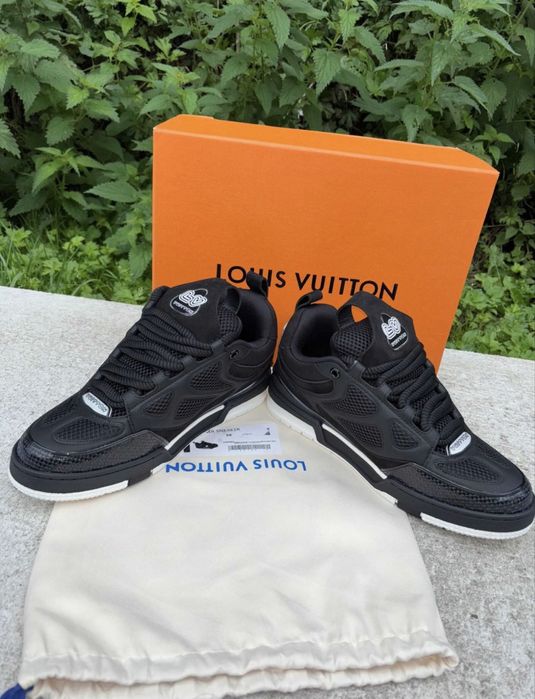 louis vuitton skate negru