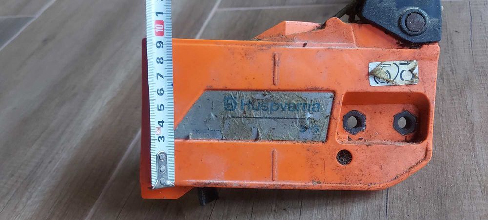 Капак спирачка за бензинова резачка Husqvarna