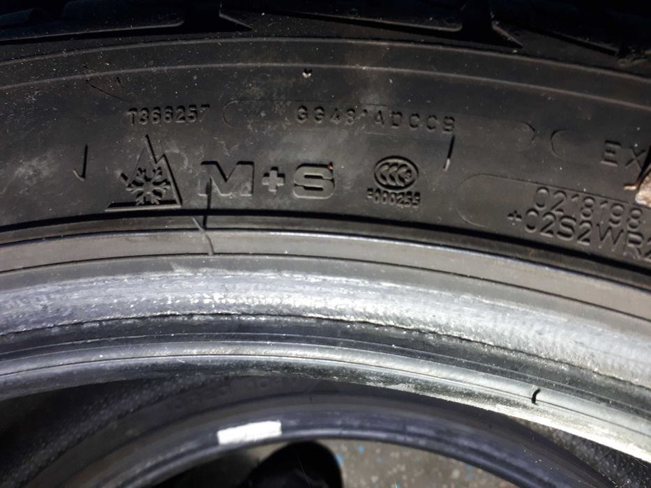 Vand 2 anvelope fara jante M+S 265.40R20