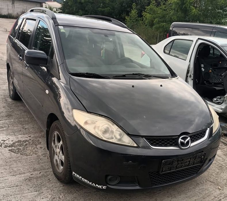 Dezmembrez Mazda 5 2.0 diesel 2006