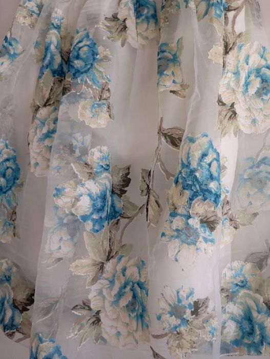 Страхотна пола до коляно