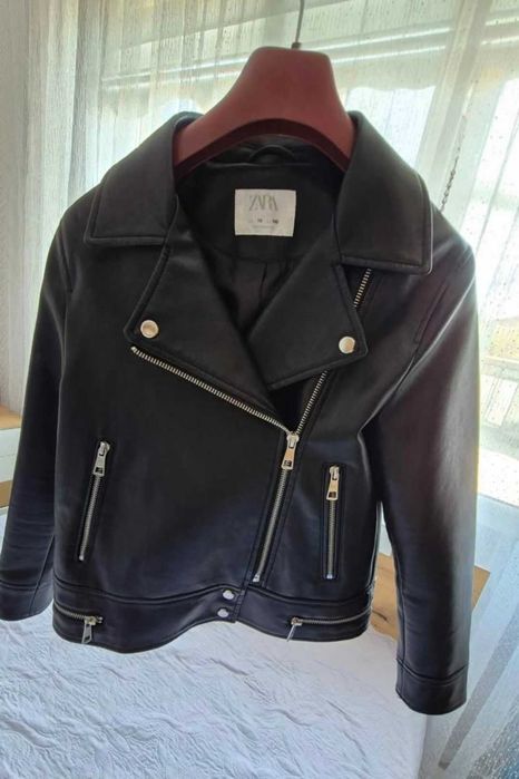 Кожено яке на ZARA