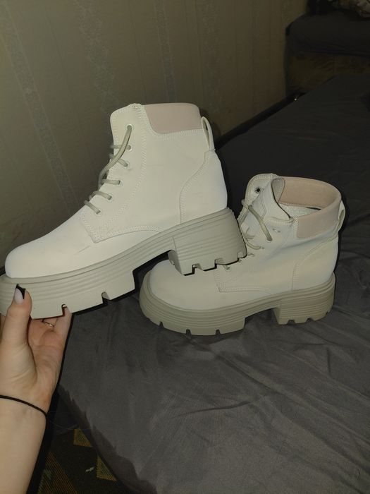 Демисезонные ботинки