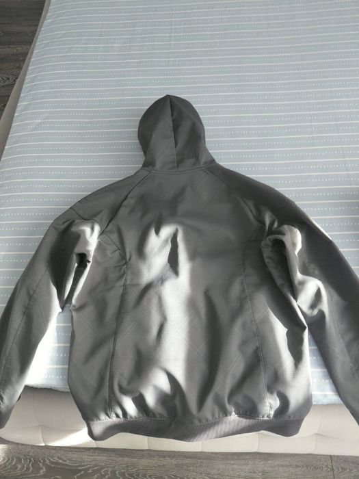 Geaca Nike Tech L
