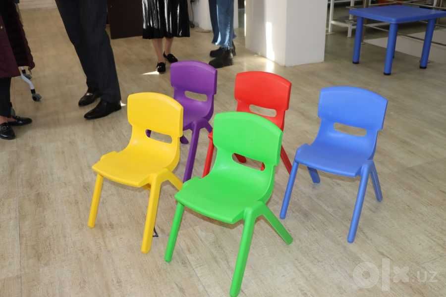 Bolalar bog'chasi uchun plastik stul / Удобный детский стульчик