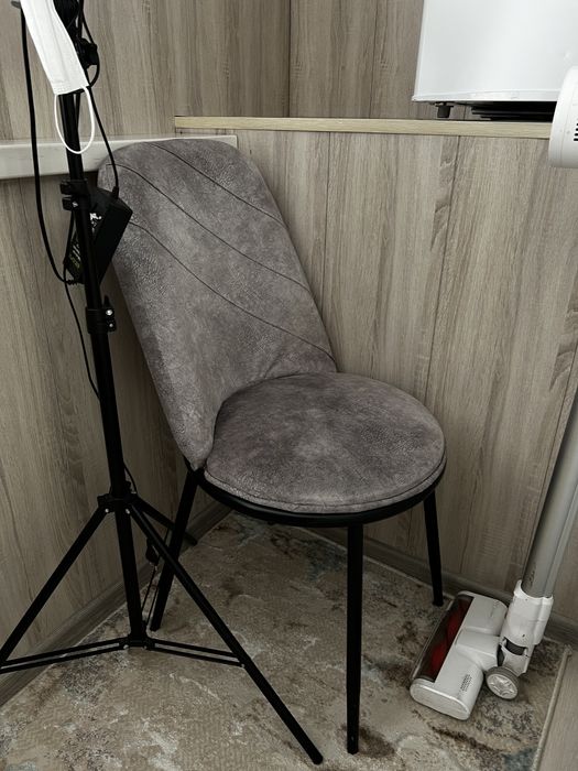 Стулья срочно продается