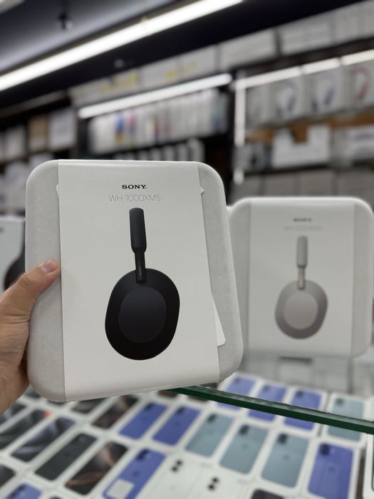 Наушникы Sony WH-1000XM5