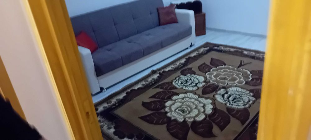 Garsonieră pentru închiriat.